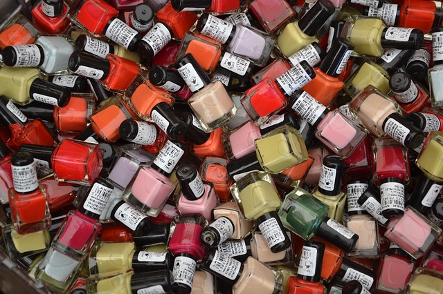 A ton of nail polish. Image by kropekk_pl from Pixabay